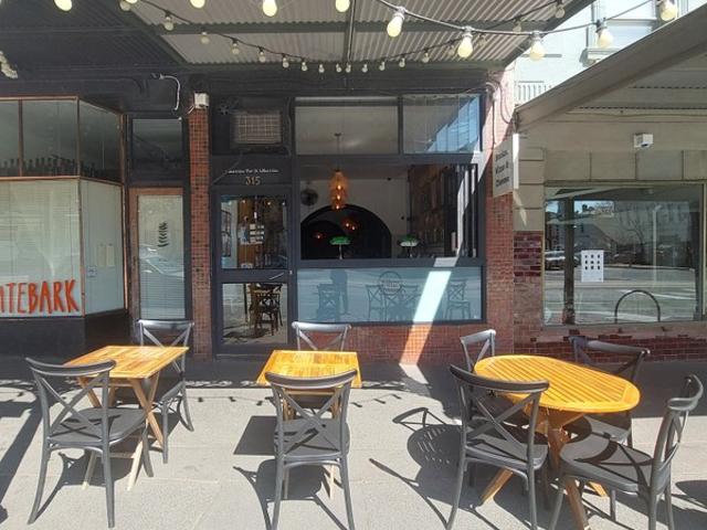 Retail for rent in Camerons Creek, Victoria