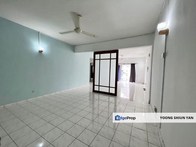 Condominium for sale in Petaling, Damansara Damai
