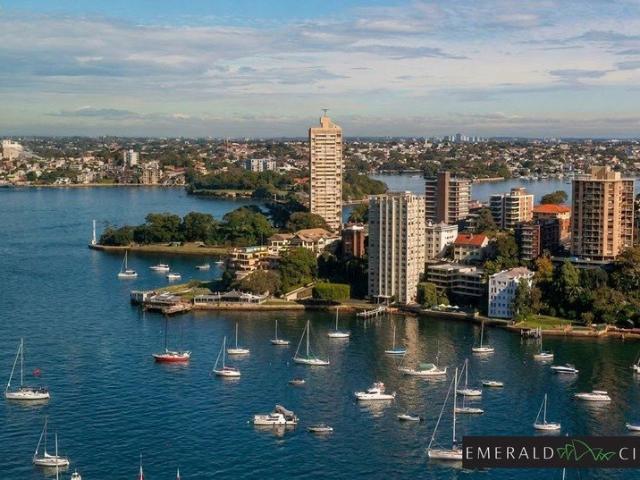 Apartment for sale in Lower North Shore, Sydney