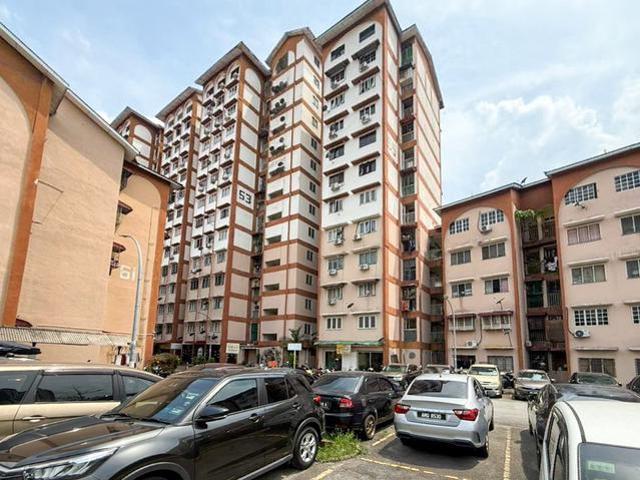 Apartment for sale in Country Heights Damansara, Kuala Lumpur