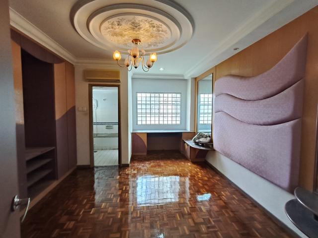 Condominium for rent in Langat, Selangor