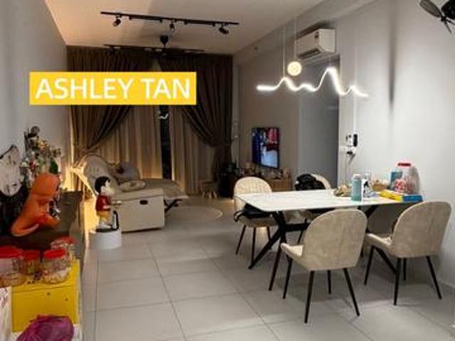 Serviced Residence for sale in Wellesley, Penang
