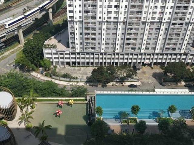 Serviced Residence for sale in Petaling, Damansara Damai