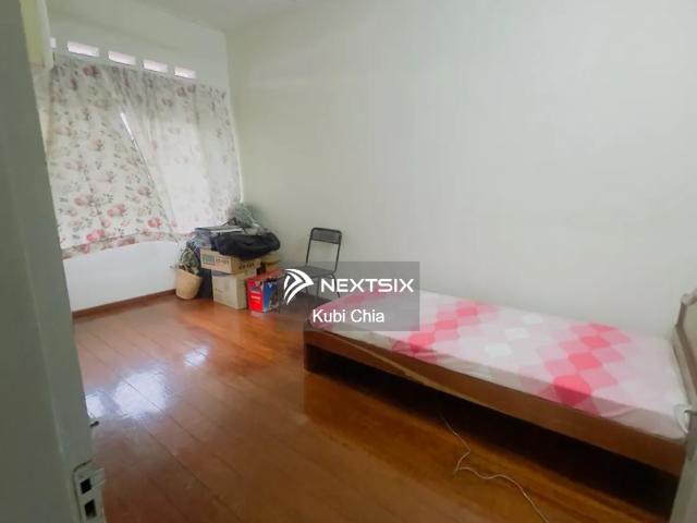 Residential House for sale in Country Heights Damansara, Kuala Lumpur