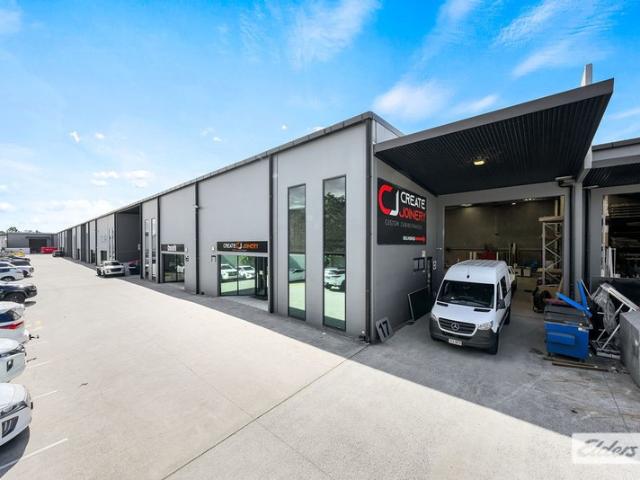 Warehouse for rent in Toombul, Queensland