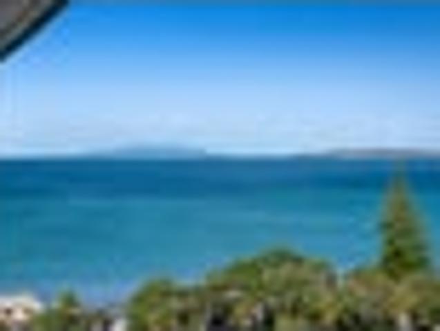 Apartment for sale in Whangaparaoa, Oroua County