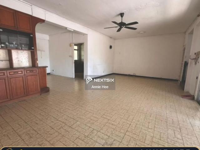 Residential House for sale in Country Heights Damansara, Kuala Lumpur