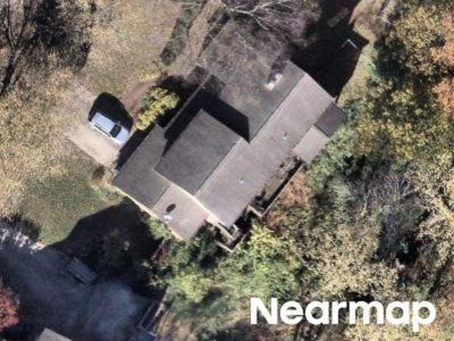 House for sale in Charleston, West Virginia