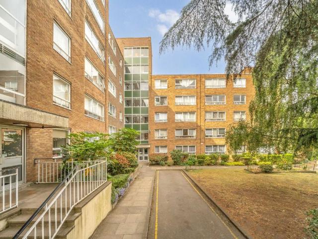 Apartment for rent in West Hendon, The Hyde