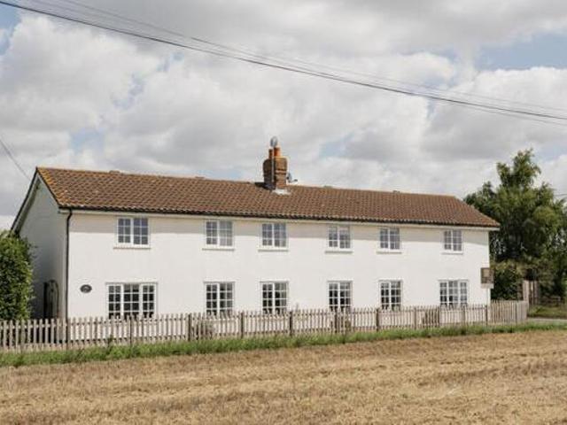 House for sale in Lyons, Greater London