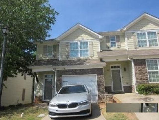 Condo for sale in East Point, Georgia