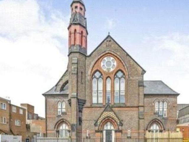 House for sale in Calderstones
