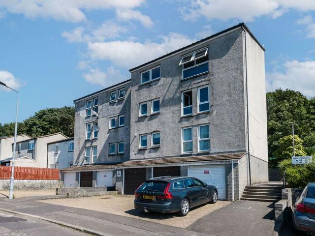 Apartment for rent in Erskine, Scotland