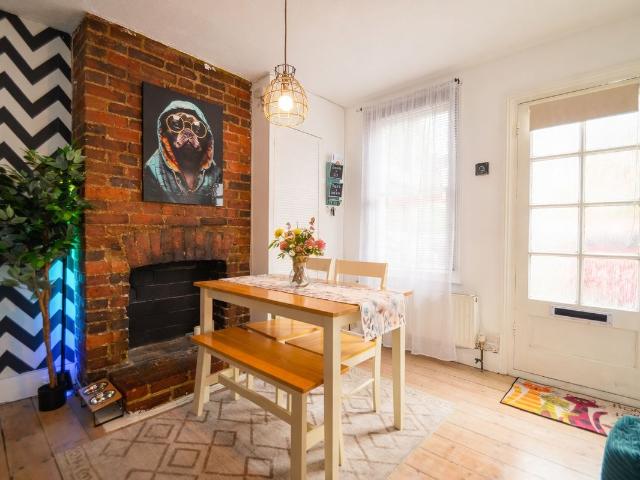 House for rent in Boxgrove, Westborough