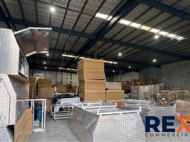 Warehouse for rent in Toombul, Queensland