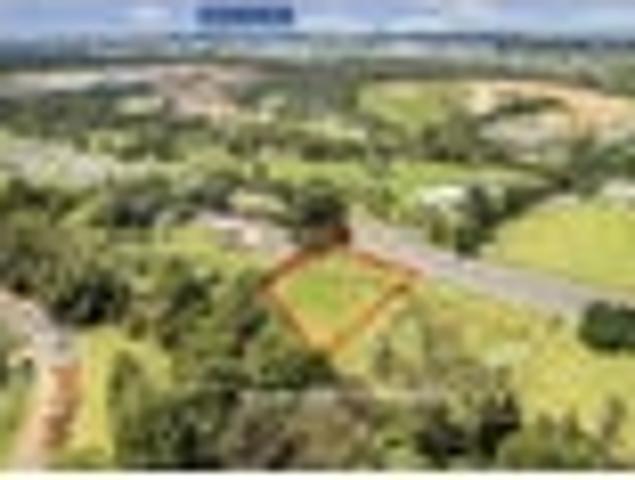 Land for sale in Paremoremo