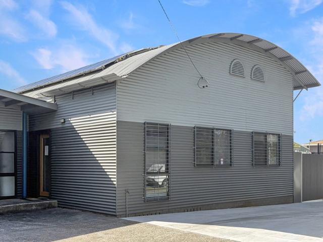 Office for rent in Laurieton, New South Wales