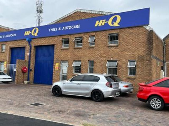 Commercial for rent in Montague Gardens, Milnerton