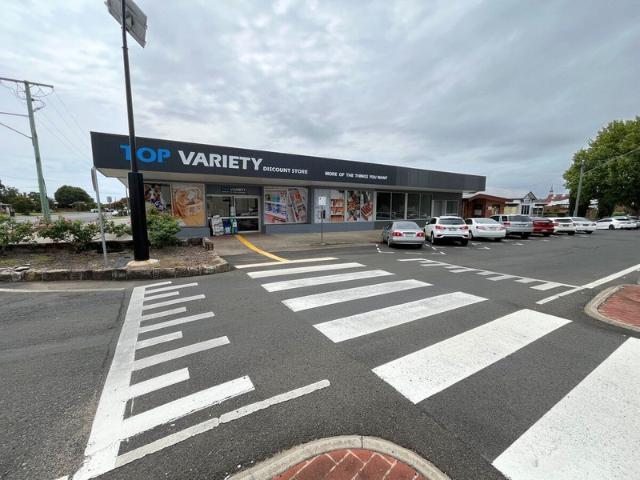 Retail for rent in Warwick, Queensland