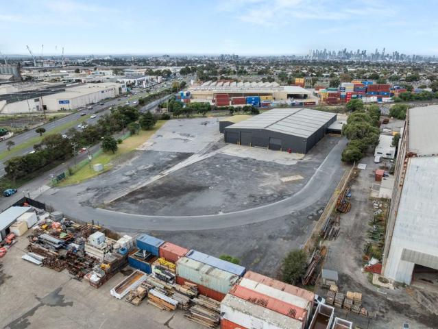 Warehouse for rent in Camerons Creek, Victoria