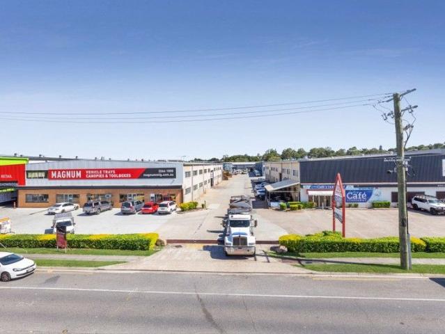 Warehouse for rent in Methul, Queensland