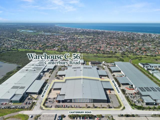 Warehouse for rent in Braeside, Melbourne