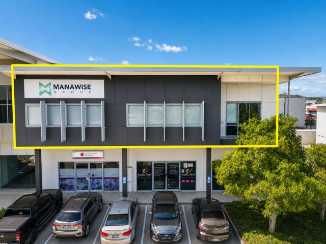 Office for rent in Toombul, Queensland