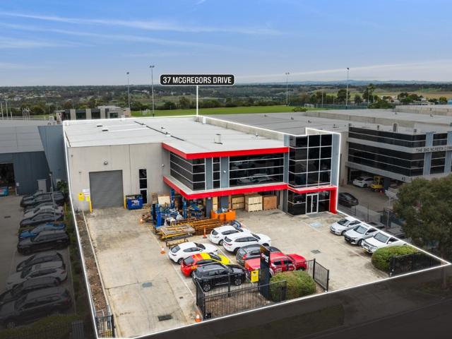 Warehouse for rent in Camerons Creek, Victoria