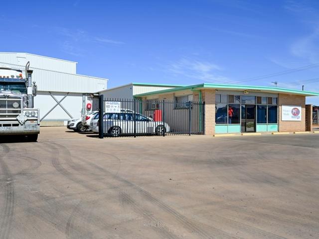 Warehouse for rent in Whyalla Norrie, South Australia
