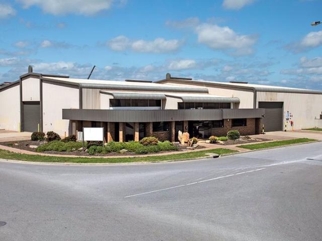 Warehouse for rent in Wingfield, Adelaide
