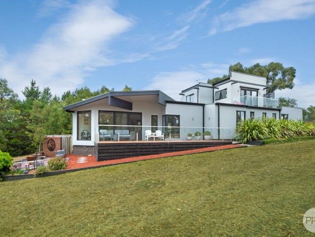 House for sale in Creswick, Victoria