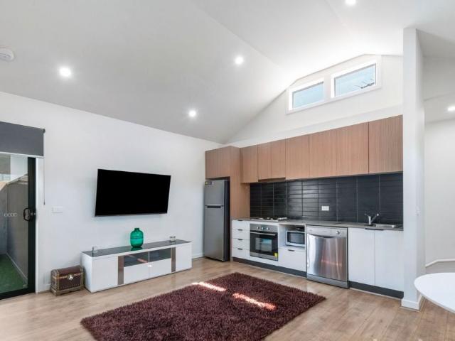 Apartment for rent in Ruthven, Melbourne