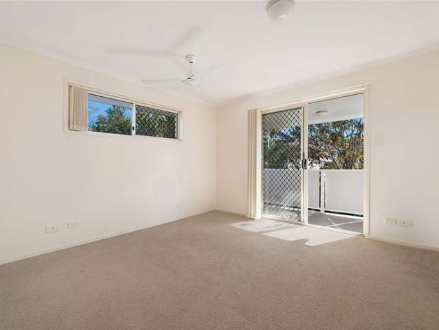 Townhouse for rent in Toombul, Queensland