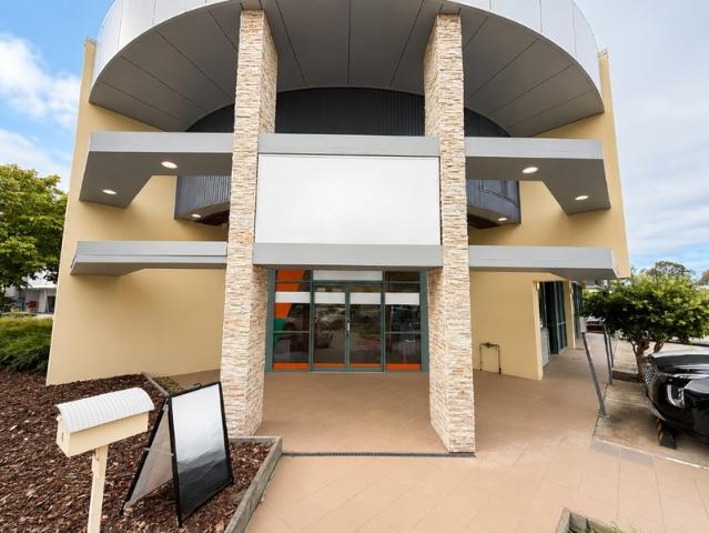 Office for rent in Toombul, Queensland