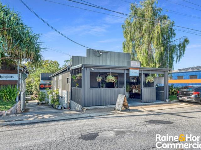 Office for rent in Toombul, Queensland