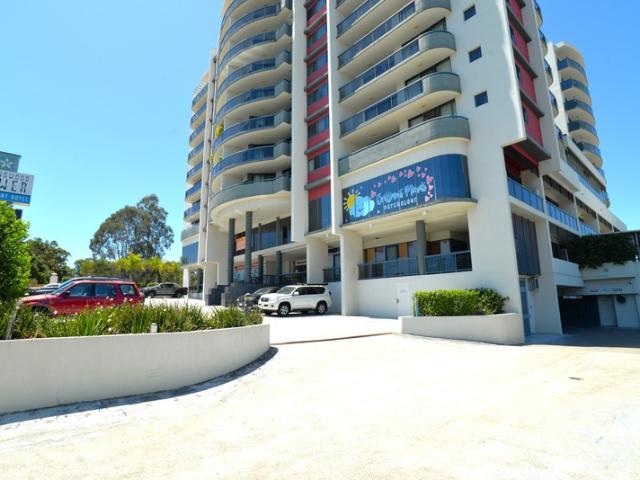 Office for rent in Toombul, Queensland
