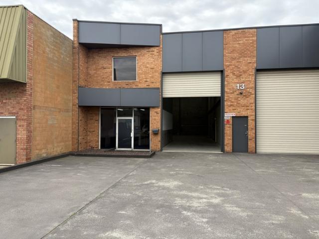 Warehouse for rent in Camerons Creek, Victoria