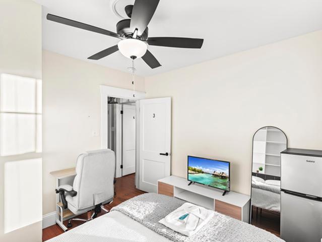 Room for rent in Virginia