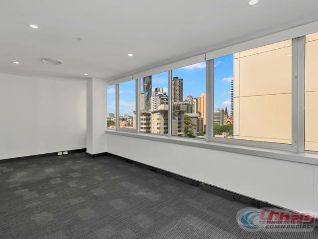Office for rent in Toombul, Queensland