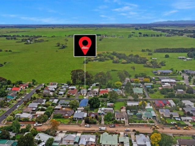 Townhouse for sale in Yarram, Victoria