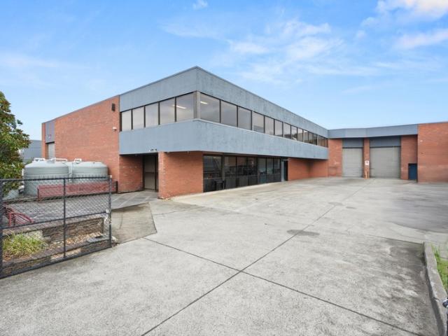 Warehouse for rent in Camerons Creek, Victoria