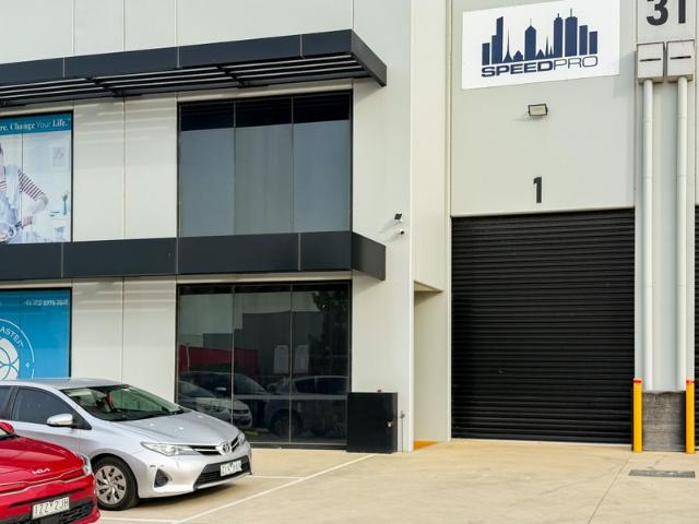Warehouse for rent in Camerons Creek, Victoria