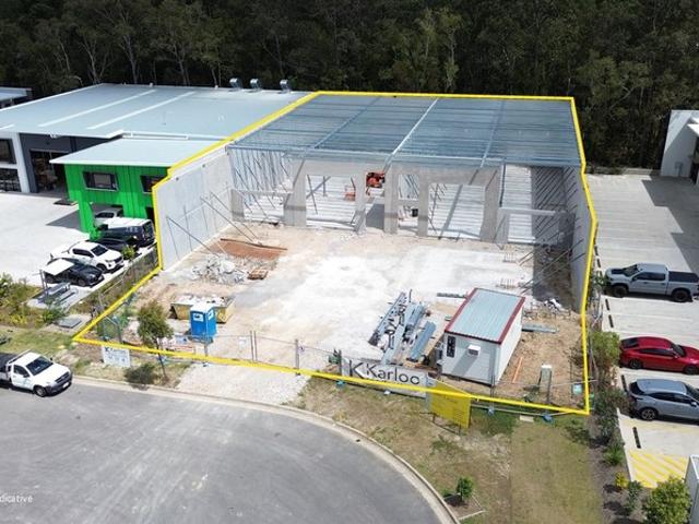 Warehouse for sale in Kings Creek, Queensland