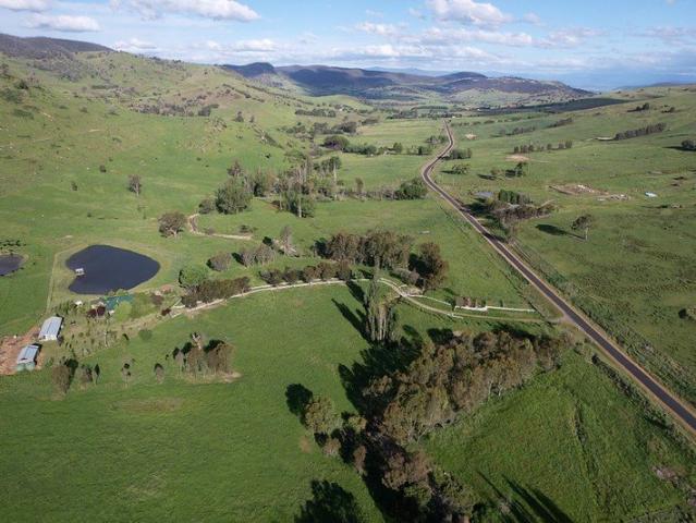 Cottage for sale in Munderoo, New South Wales