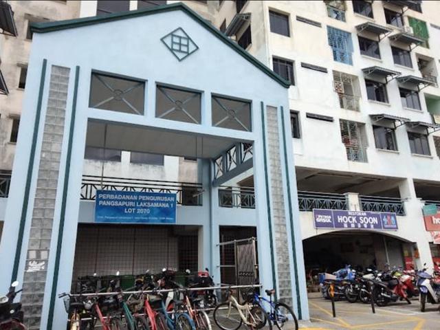 Apartment for sale in Malaka