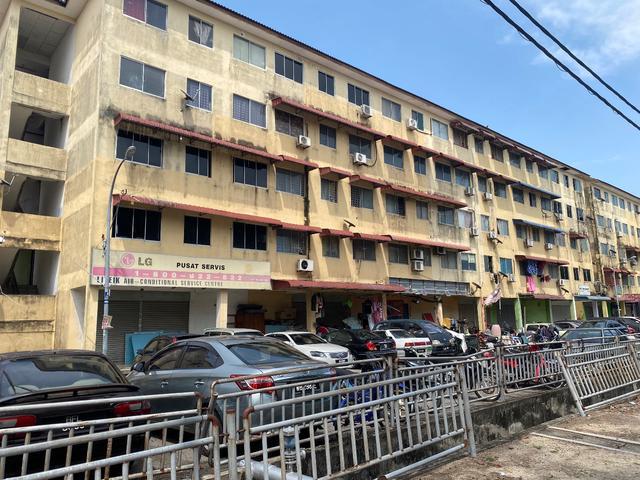 Flat for sale in Wellesley, Penang
