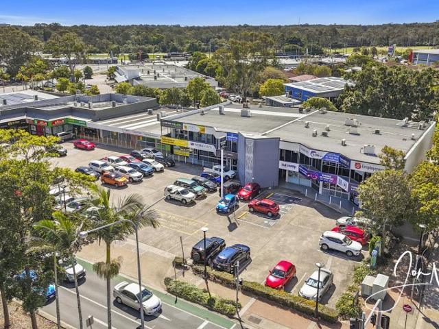 Office for sale in Toombul, Queensland