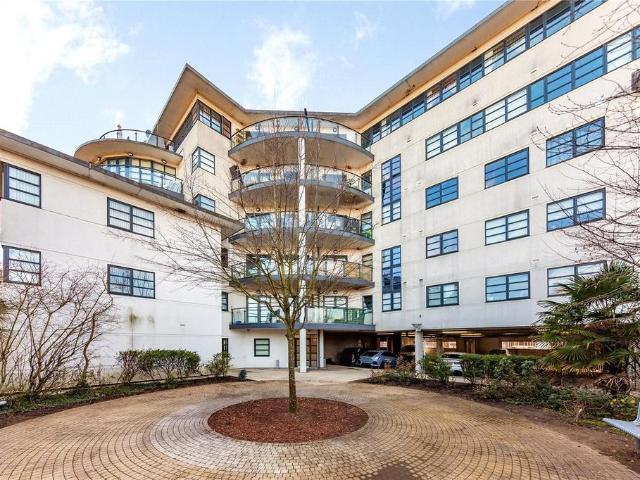 Apartment for rent in London Borough of Barking and Dagenham, Greater London