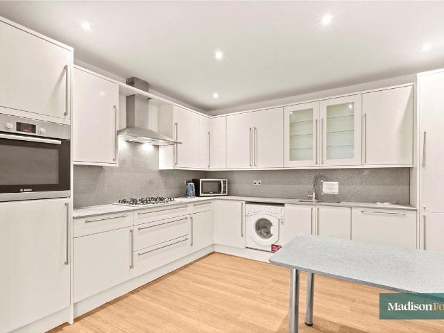 Apartment for rent in Chigwell, Epping Forest