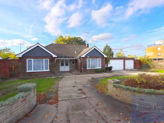 House for rent in Chigwell, Epping